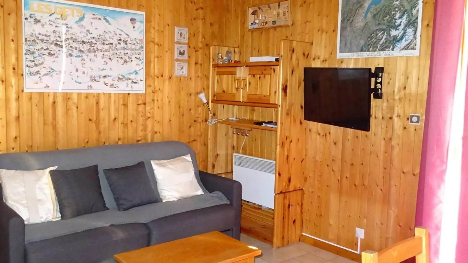 Appartement Les Gets: 2P 4 Pers, Wifi, Terrasse Sud, 250M Des Commerces - Fr-1-802-86 France